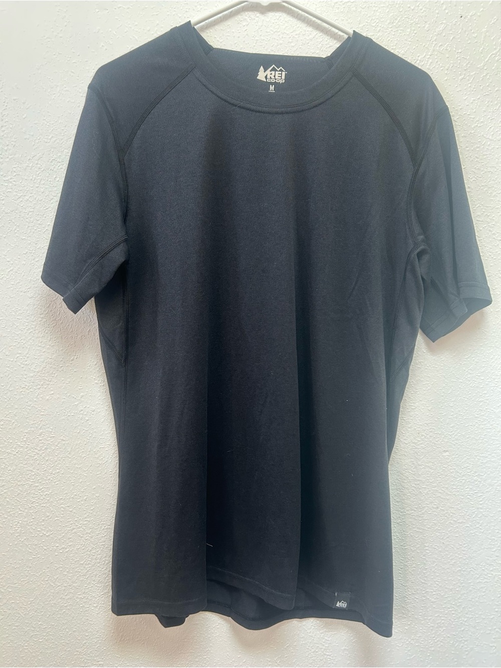 REI Co-op Men's Black Short Sleeve Performance Athletic T-Shirt